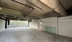 Old Holland Road (D10), Office #626369091